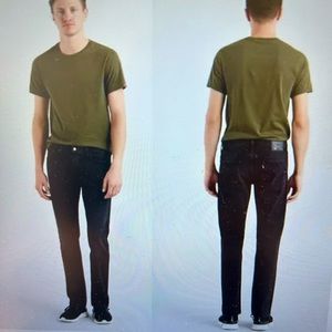 LEVIS MEN BLACK 513 straight legs in size 38 waist